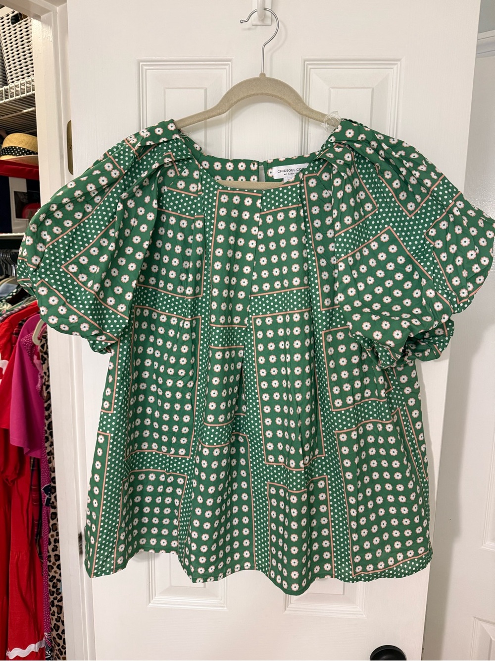 Chic Soul Emerald Green Daisy Patchwork Puff Sleeve Blouse